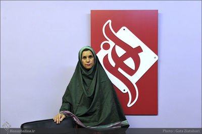 بازآرایی گل و نقش؛ تلاشی برای بهره‌جویی از سنت  کهن سوزن‌دوزی / هنر زرتشتی‌دوزی به روایت شیرین مزداپور