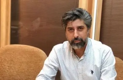 محمود عباس‌زاده: سرانه ابنیه فرهنگی نسبت به هنرمندان بسیار پایین است / دولت در واگذاری امور اهالی هنر به خودشان چابک‌تر عمل کند 