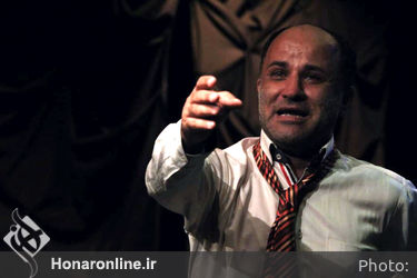 نمایش کنسرت تئاتر "مرگ گرم" در سالن قشقایی مجموعه تئاترشهر 