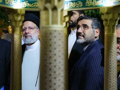 امروز رئیس جمهور عزیز ما مدال پر افتخار شهادت را بر سینه نصب کرده است