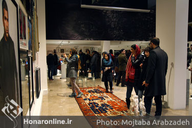 نمایشگاه "چهره / تصویری از خود" در بنیاد لاجوردی