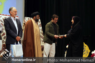 آئین رونمایی از تولیدات بنیاد فرهنگی روایت فتح