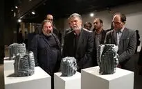 بازدید وزیر ارشاد از نمایشگاه دوسالانه مجسمه سازی در موزه هنرهای معاصر