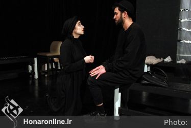 نمایش اسپانیایی (از تپش افتاده) در تماشاخانه جمشید مشایخی