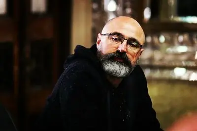 Abbas Ghaffari to bring I Wanted to Be a Horse to the stage