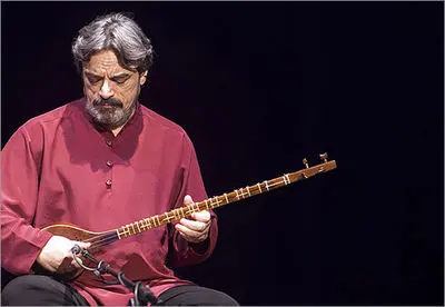 وقتی سه‌تار رنگین کمان می‌سازد / در حاشیه اجرای تور "نغمه‌ای در پرده‌ای" حسین علیزاده در تهران