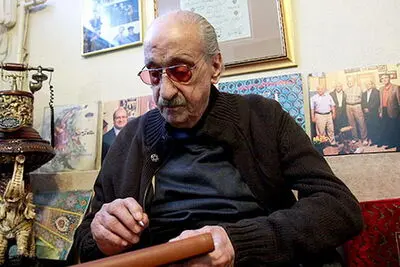 خواننده سنتی راهی بیمارستان شد