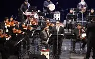 همایون شجریان در حضور 710 هزار کاربر روی صحنه رفت /  ادای دین شجریان پسر به پدر با 