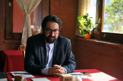 پیام تسلیت معاون هنری برای درگذشت کریم اکبری مبارکه