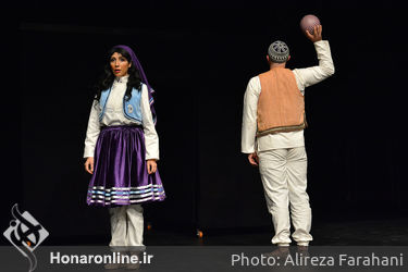 نمایش "چل گیس"در تالار چهارسو تئاتر شهر