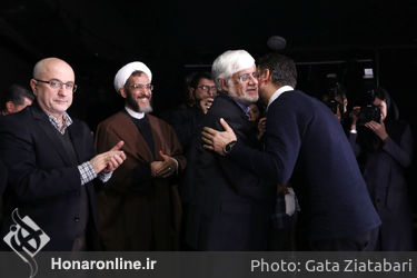 عارف - مرادخانی - مازنی  -شفیعی  به تماشای نمایش "فصل بهارنارنج" با نقش‌آفرینی هنرمندان نابینا نشستند