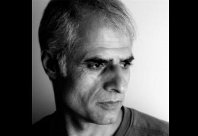 مکان تهی در اُ گالری / طراحی‎های محمد خلیلی روی دیوار می‌‏رود 