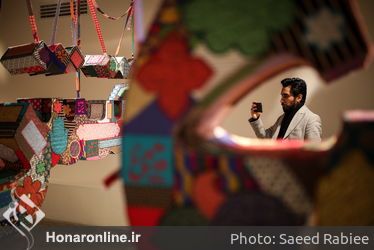 افتتاحیه نمایشگاه آثار هما دلورای در گالری پروژه‌های آران