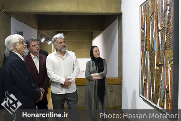 بازدید محمدرضا عارف و سیده فاطمه ذوالقدر از نمایشگاه بهمن پناهی
