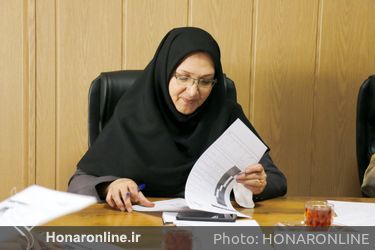 داوری نخستین مسابقه سراسری طراحی پوشاک مدارس
