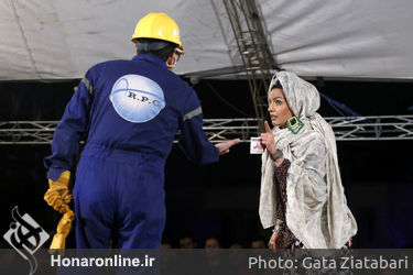 نمایش های خیابانی روز چهارم جشنواره تئاتر فجر