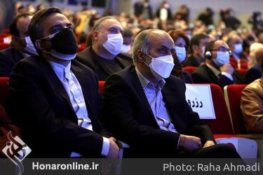 بزرگداشت حکیم نظامی برنامه ویژه آیین بزرگداشت حکیم نظامی با حضور شخصیتهای ملی و بین المللی و اهالی فرهنگ و هنر