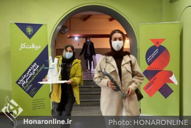 تحویل آثار هنرمندان به چهاردهمین جشنواره هنرهای تجسمی فجر