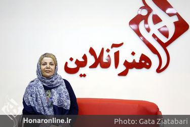 غرفه هنرآنلاین در سومین روز بیست و سومین نمایشگاه مطبوعات (1)