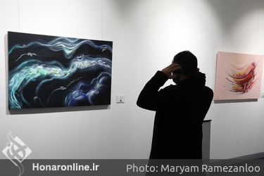 نمایشگاه تلفیقی نقاشی،خط و موسیقی اثر « یلدا دوستی» در گالری پردیس ملت