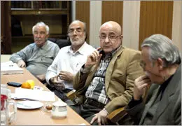 کاهش زمان بررسی و صدور مجوز اشعار از اهداف معاونت هنری است