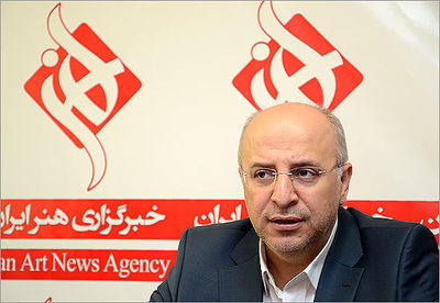 زمینه ارتباط حرفه‌ای بین طراحان لباس و هنرمندان برقرار می‌شود / حمید قبادی در گفت‌وگو با هنرآنلاین