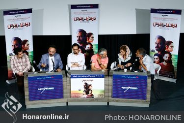 نشست نقد و بررسی فیلم «درخت خاموش» در پردیس چارسو