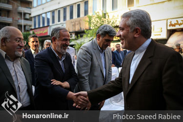 رونمایی از تابلوی گذر صنایع دستی تهران در  روز جهانی صنایع دستی