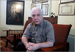 موقع ساخت مستند تجسمی باید به ارزش‌های فیلمسازی نیز توجه شود / خسرو سینایی در گفت‌وگو با هنرآنلاین