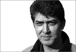 محمد حسین مدل در آستانه 55 سالگی