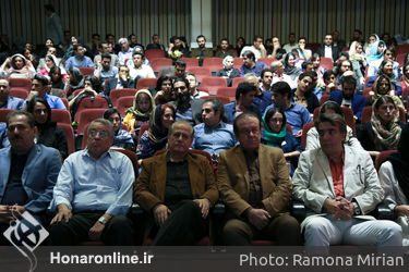 نشست رونمایی و نقد و بررسی آلبوم " در آتش آوازها"