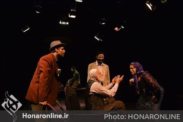 نمایش برونسی در تالار سایه تئاتر شهر