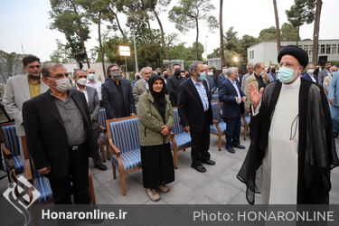 نشست صمیمی رئیس جمهور با هنرمندان و فعالان عرصه فرهنگ و هنر