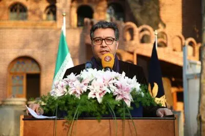 عذرخواهی و توضیح دبیر جشنواره فیلم فجر درباره پیش‌فروش بلیت

