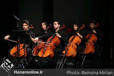 کنسرت "نوستالژی" ناصر چشم‌آذر در تالار وحدت