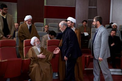 مراسم بزرگداشت آیت الله شاه آبادی در فرهنگسرای امام