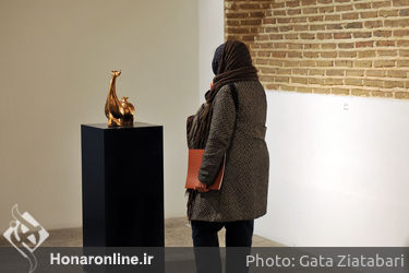 نمایشگاه آثار هادی هزاوه‌ای در گالری پروژه‌های آران
