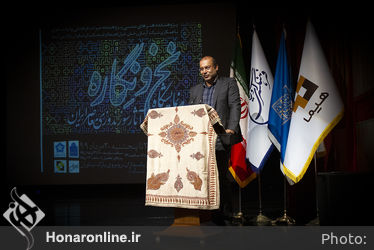 بازدید دکترسید مجتبی حسینی از نمایشگاه آثار سوزن‌دوزی معاصر ایران
