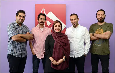 گروه دال از "گذر اردیبهشت" می‌خواند