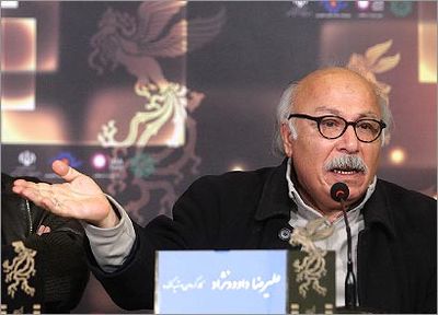 فقط از روی دست خودم فیلم می‌سازم