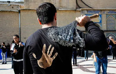 از لباس‌های مصوب هیئت‌‌ها تا حضور پررنگ برندها در نمایشگاه لباس عاشورایی