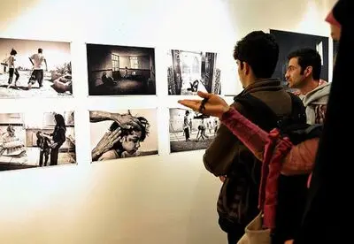 نمایشگاه آثار برگزیده شید پنجم آغاز به کار کرد/ هوشمندزاده: عکاسی مستند اجتماعی در حال رشد است