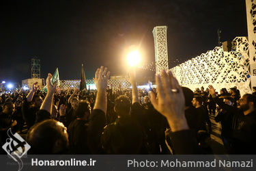 شام غریبان در میدان امام حسین (ع)