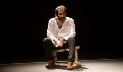 اجرای تئاتر «بک تو بلک» در مشهد