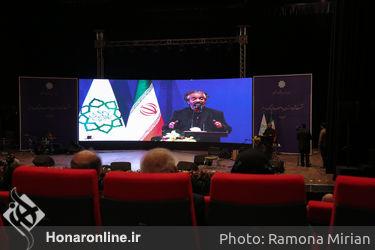 نشست شهردار تهران با اهالی فرهنگ و هنر