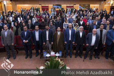 مراسم تجلیل از برگزارکنندگان انتخاب چهره مردمی سال 97