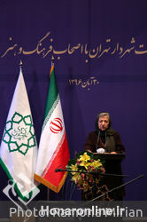 نشست شهردار تهران با اهالی فرهنگ و هنر