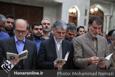 تجدید بیعت وزیر فرهنگ و ارشاد اسلامی به همراه جمعی از معاونان و مدیران این وزارتخانه و اصحاب فرهنگ، هنر، رسانه و با آرمان‌های حضرت امام (ره) 