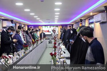 نشست خبری حمیدرضا جعفریان رئیس سازمان سینمایی حوزه هنری با محوریت مرور فعالیت ها و تولیدات جدید سینمایی این سازمان در چهلمین جشنواره فجر صبح امروز در حوزه هنری برگزار شد.