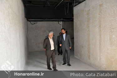بازدید معاون امور هنری از روند بهسازی موزه هنرهای معاصر تهران
